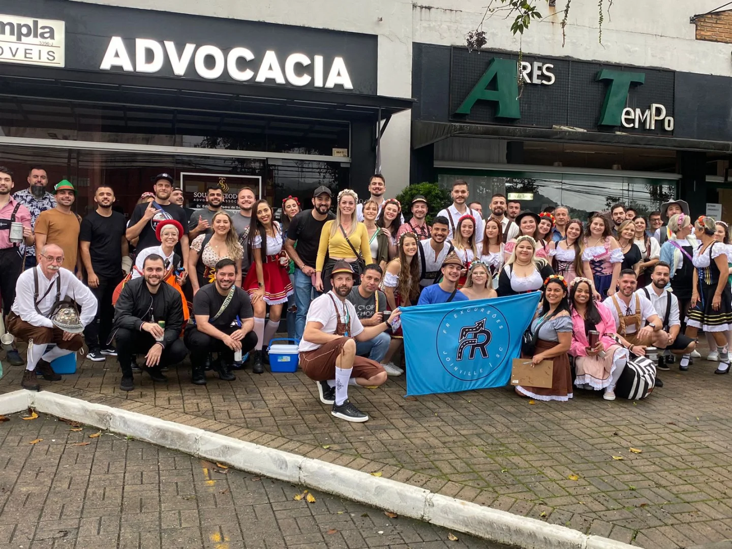 Excursão Oktoberfest (transporte com bebida)
