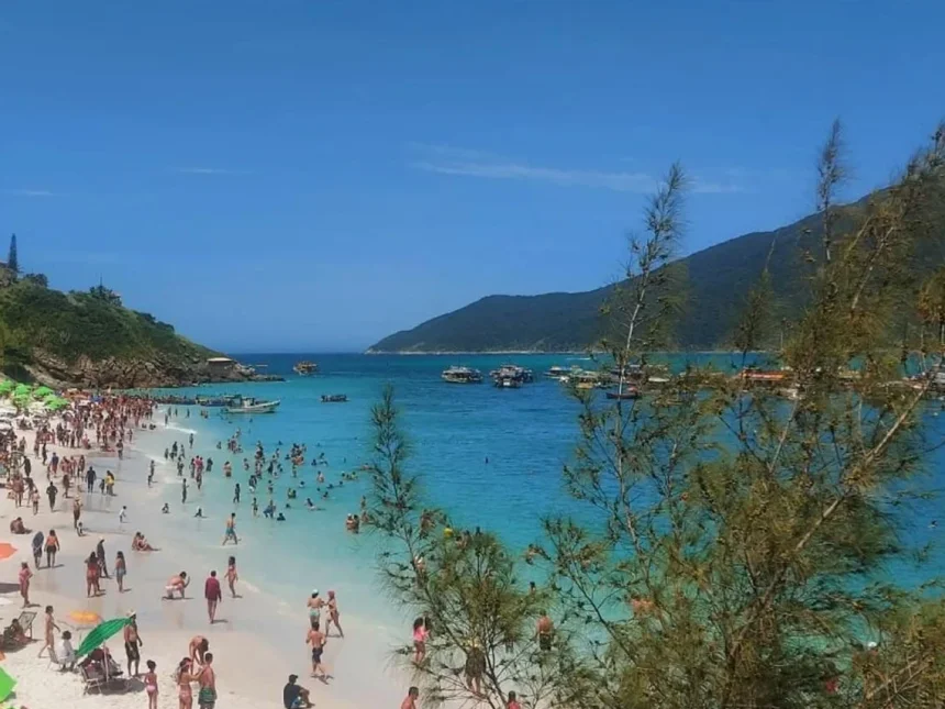 Pacote Excursão Arraial do Cabo saindo de Curitiba – Junho 2026