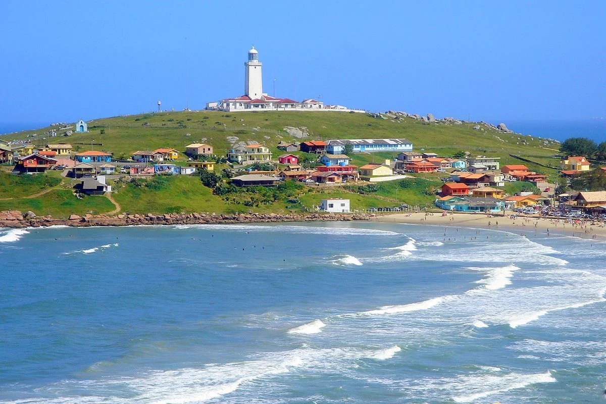LAGUNA Exclusive - HISTÓRIA, CULTURA, PRAIAS, E ENCONTRO COM OS BOTOS