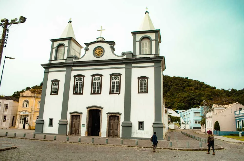 LAGUNA Exclusive - HISTÓRIA, CULTURA, PRAIAS, E ENCONTRO COM OS BOTOS