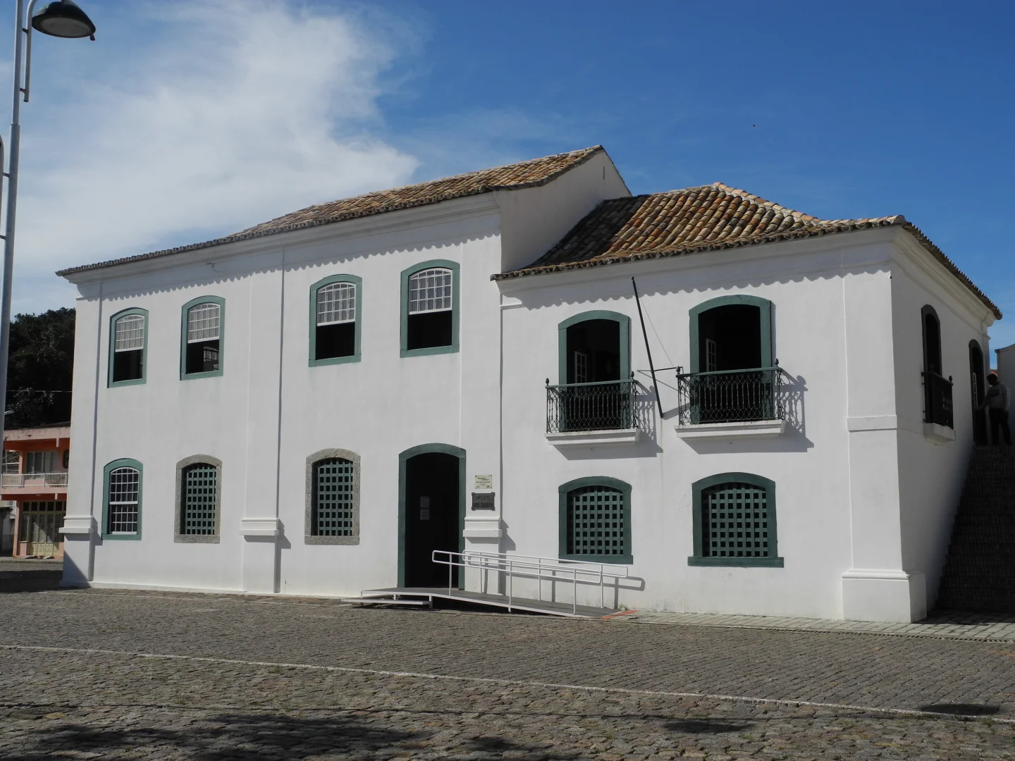 LAGUNA Exclusive - HISTÓRIA, CULTURA, PRAIAS, E ENCONTRO COM OS BOTOS