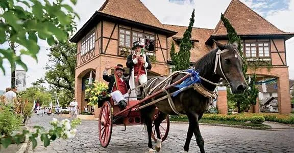 ROTA GERMÂNICA CATARINENSE - Excursão Premium