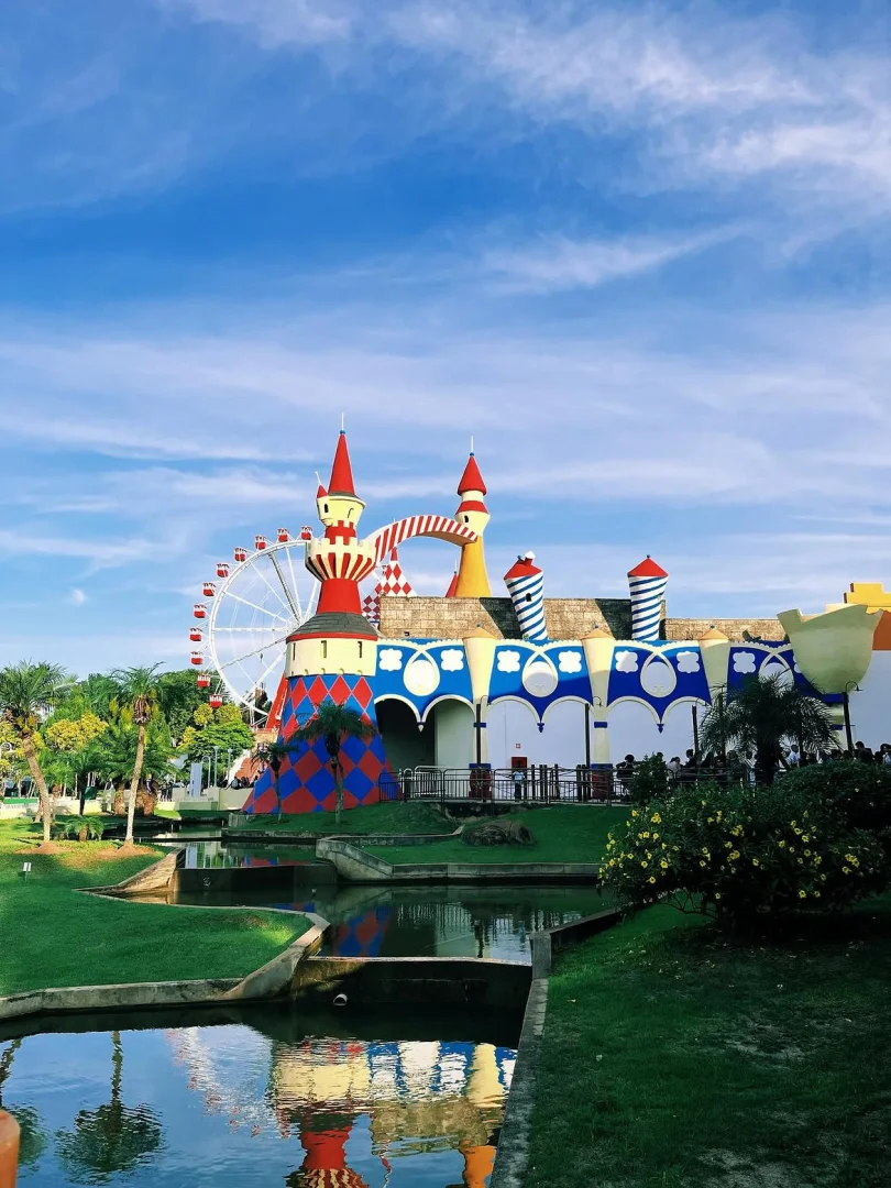 HOPI HARI  BATE VOLTA