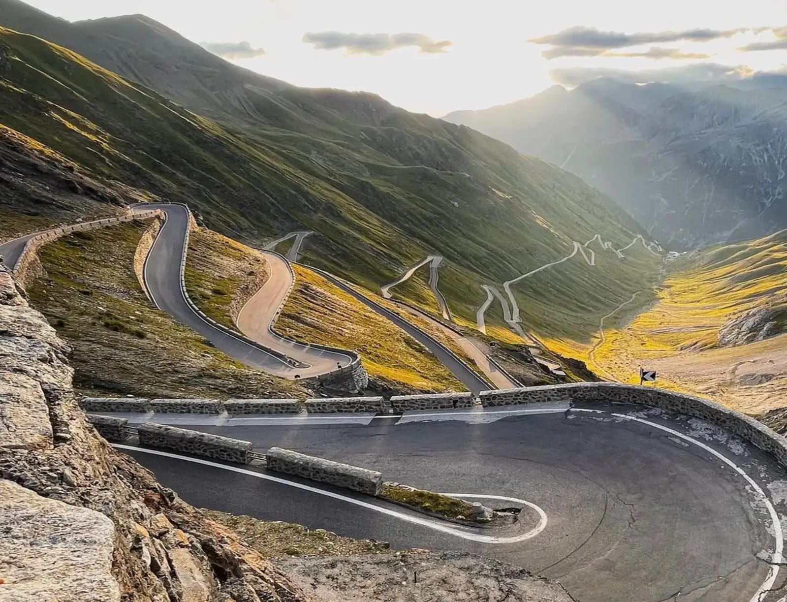 DOLOMITAS & PASO STELVIO