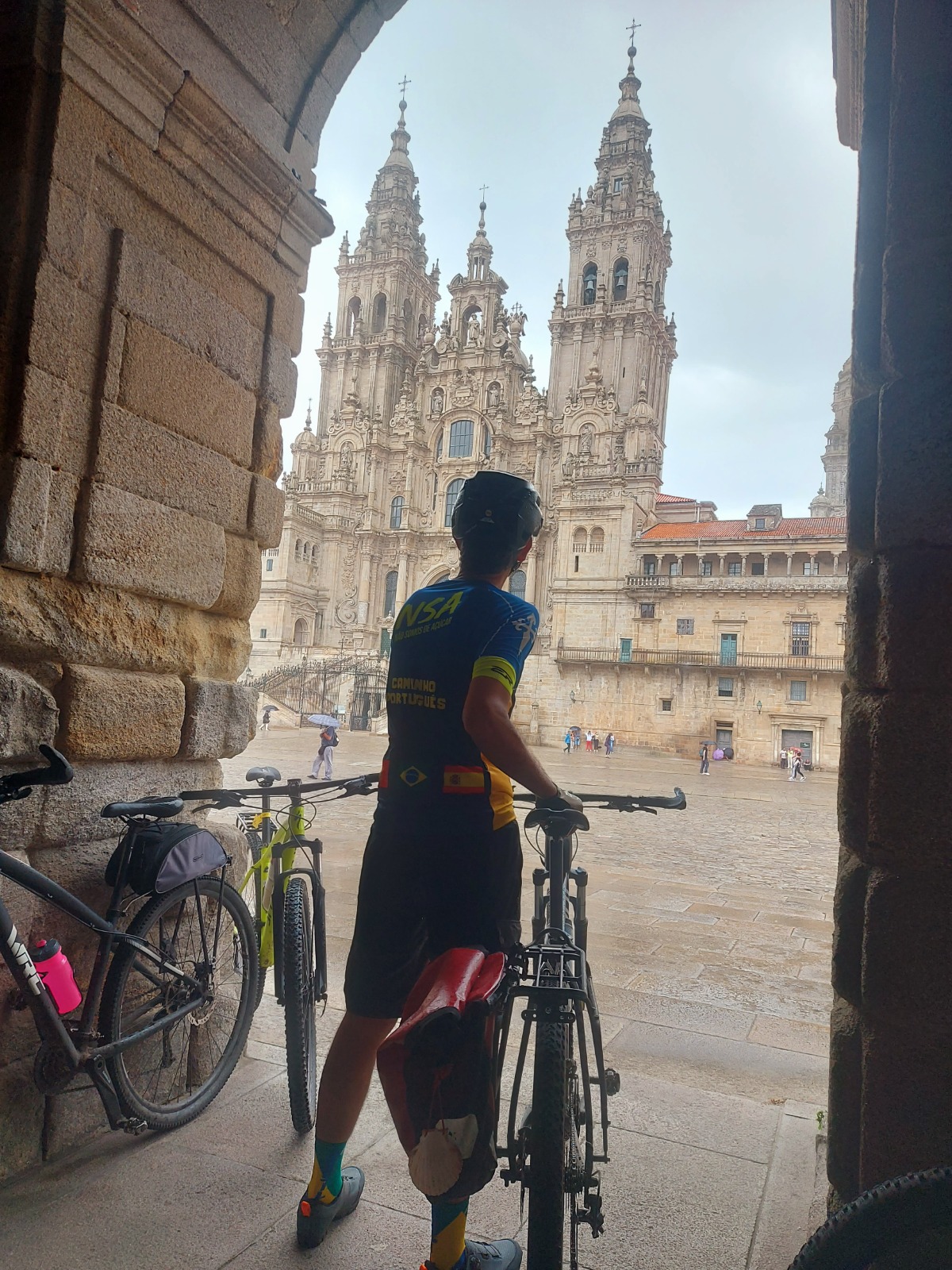 SANTIAGO DE COMPOSTELA- CAMINHO PORTUGUÊS PELA COSTA