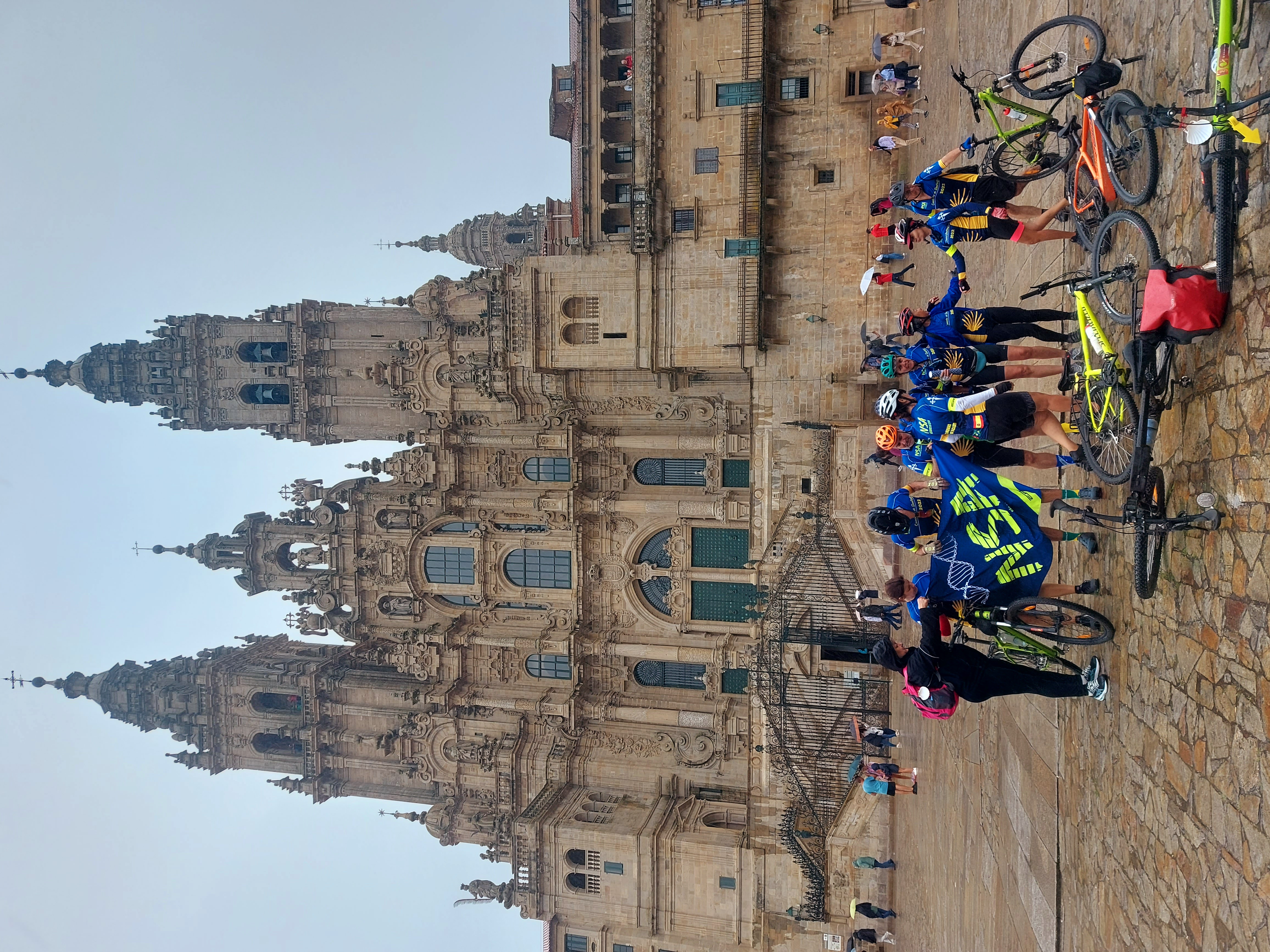 SANTIAGO DE COMPOSTELA- CAMINHO PORTUGUÊS PELA COSTA