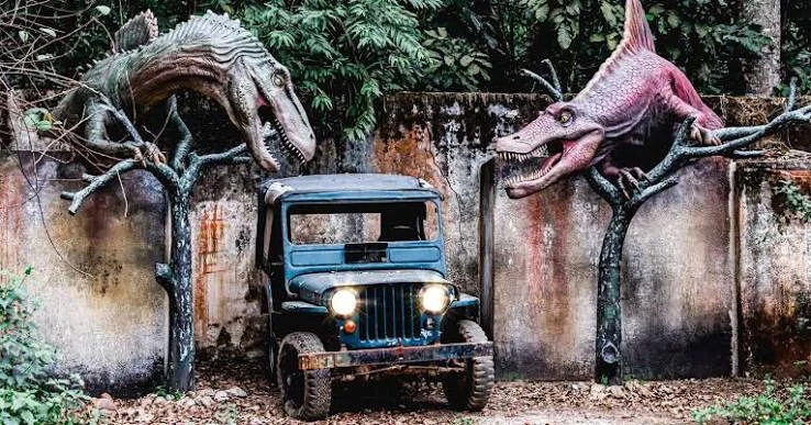 Terra dos Dinos + Miguel Pereira